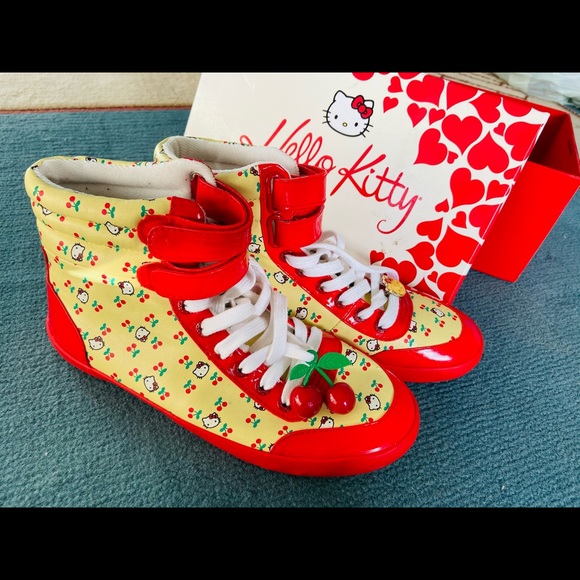 [RARE] HELLO KITTY High Tops (Brand New) - Picture 2 of 4
